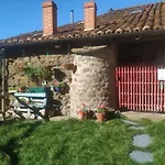 Chalet La Casa Roja De Quiros Armada