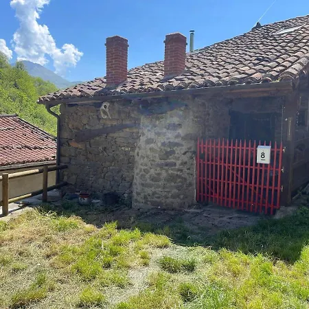 La Casa Roja De Quiros Armada