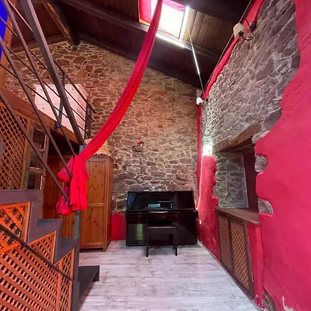 La Casa Roja De Quirós Armada